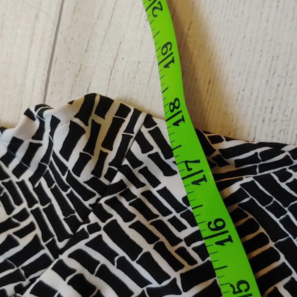 ANN TAYLOR KNIT BAMBOO PATTERNED MOCK WRAP DRESS - Picture 6 of 8